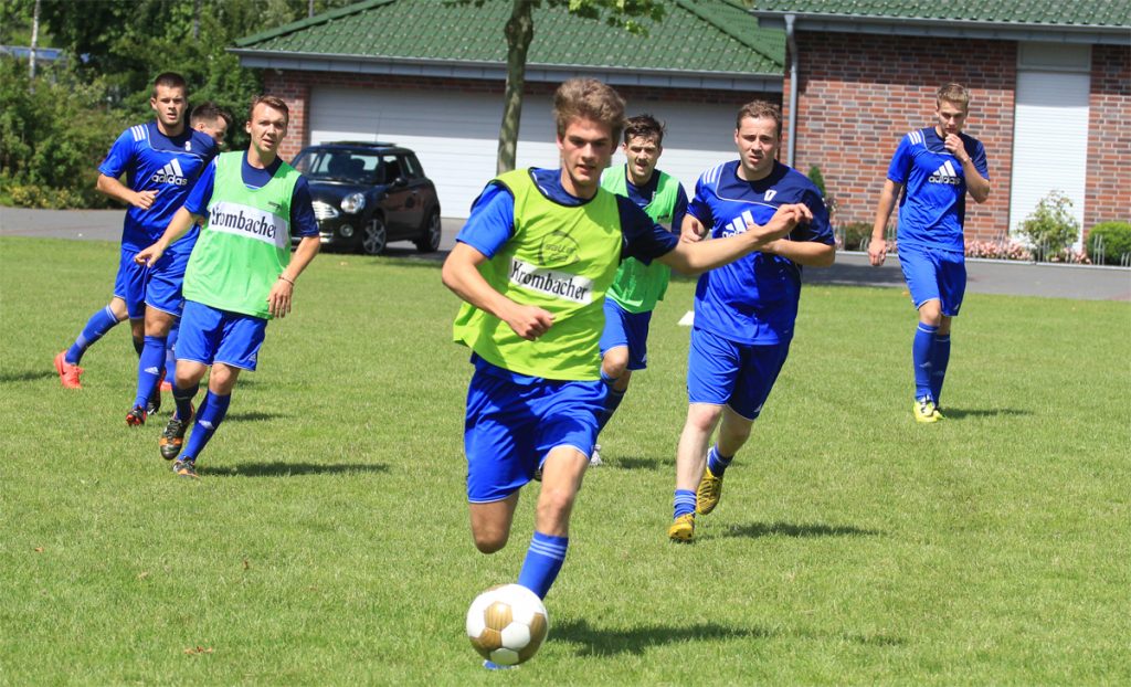 Felix Brokbals im Trainingsspiel im Rahmen des Saisonauftakt 2014-2015